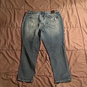 Maurices Women's Light Blue Boyfriend Jeans